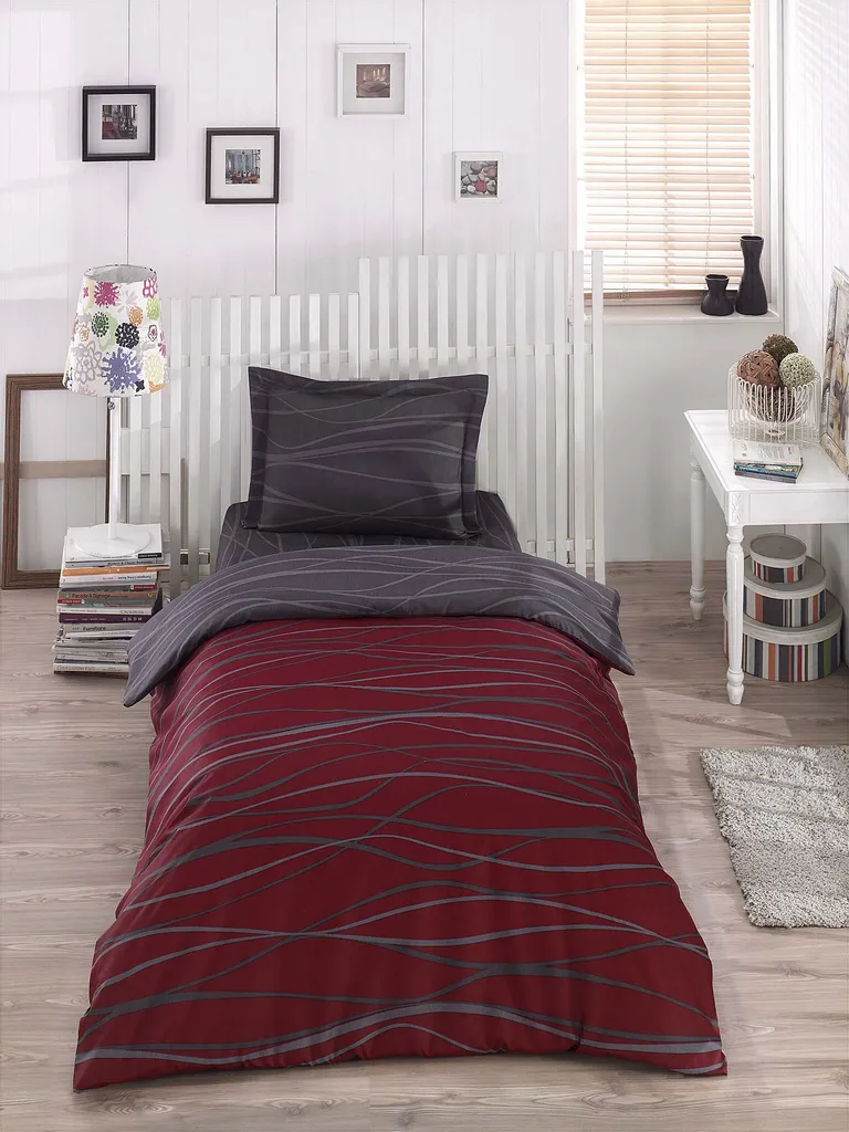 Linge de Lit Rouge pour Chambre Parentale Begonvilla Confort Durable