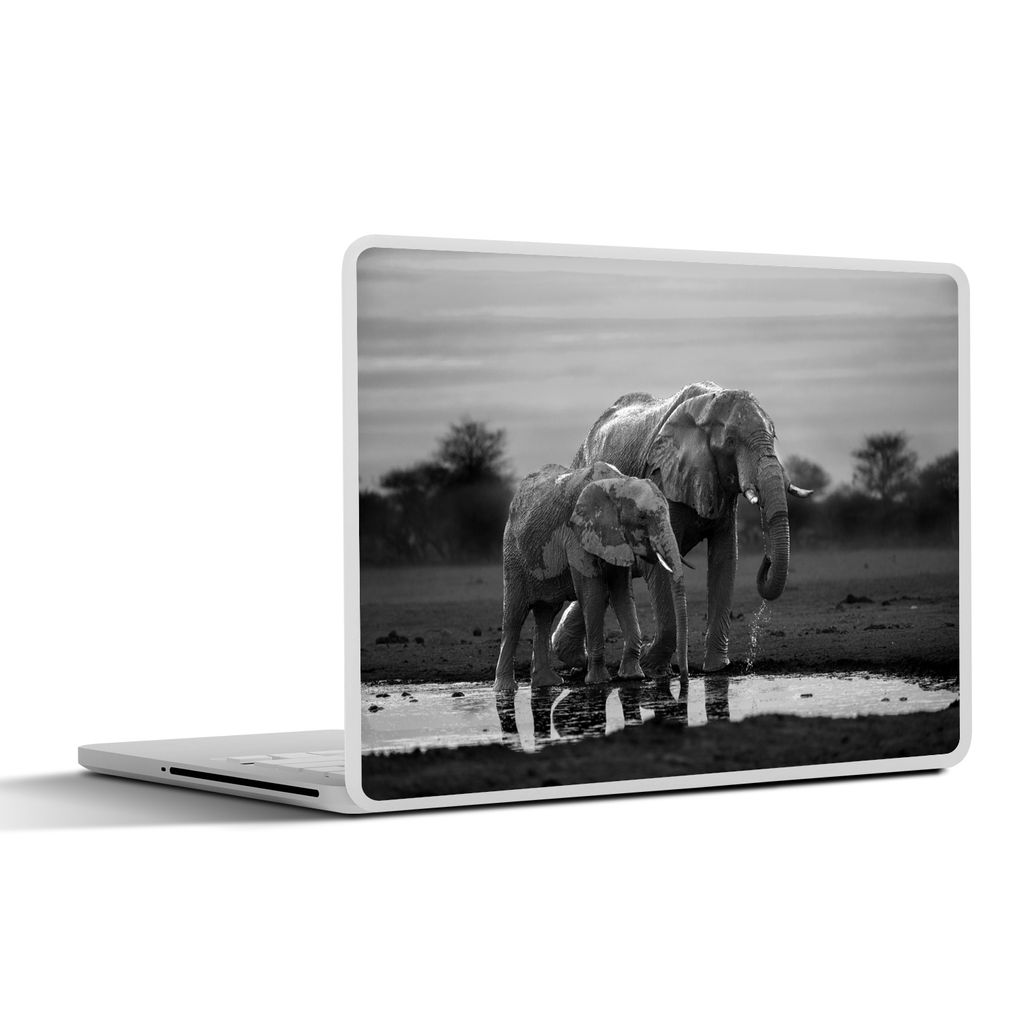 MuchoWow Laptop Aufkleber Sticker Cover Zwei Elefanten bei Sonnenuntergang - schwarz und weiß 30x21 cm - Sticker für Laptop - Selbstklebend