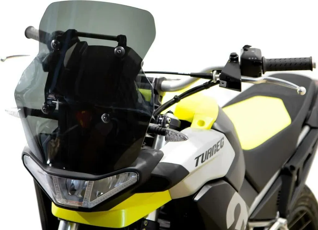 Réduisez les turbulences : Pare-brise Isotta fumée pour Aprilia Tuareg
