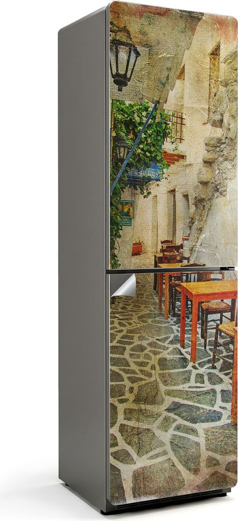 Eine charmante Gasse mit Möbeln – Kühlschrank Aufkleber – Klebefolie Kühlschrank – Kühlschrank Nachbildung – Kühlschrankfolie selbstkl...