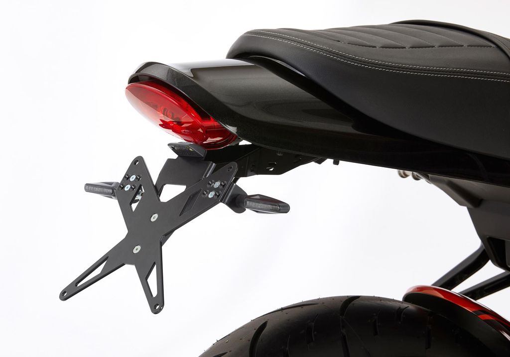 PROTECH Kennzeichenhalterset inkl. Reflektor und Kennzeichenbeleuchtung fÃ1/4r Z900 RS ZR900C für Z