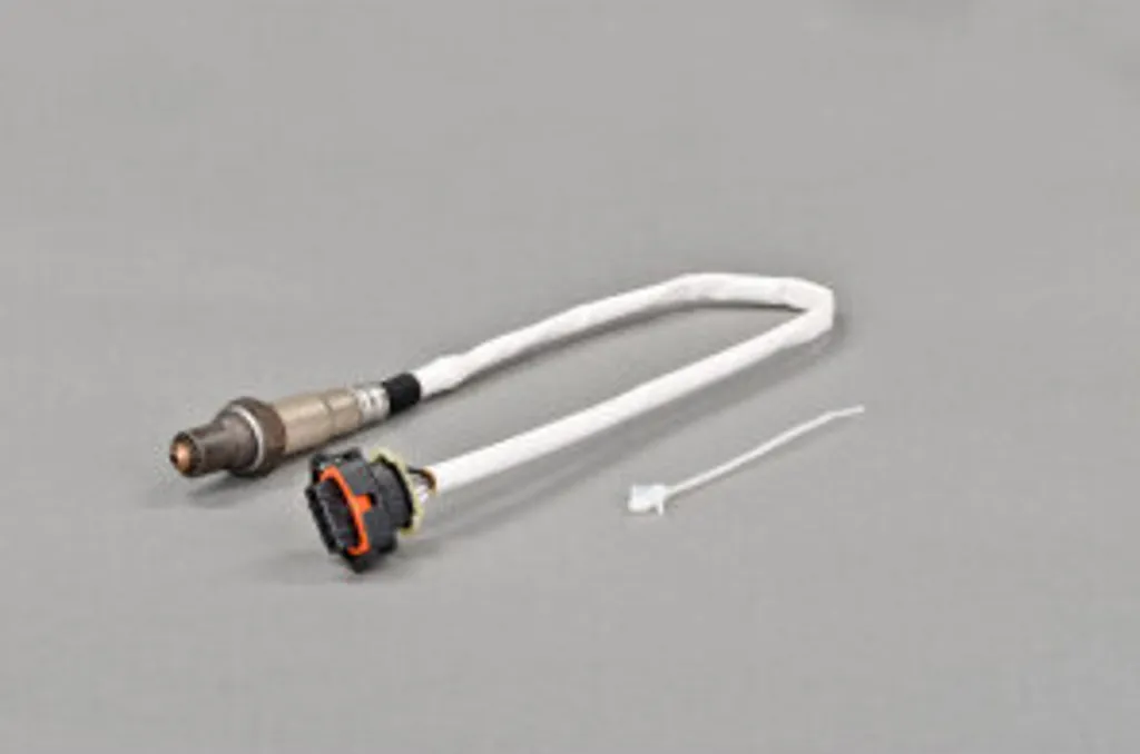 Sonde Lambda BOSCH 0258986735 pour Chevrolet Cruze J300 J305 OE 55572215