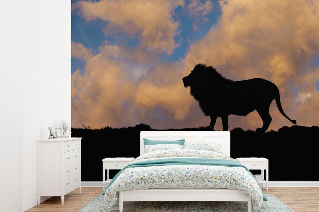 MuchoWow Fototapete für Wohnzimmer oder Schlafzimmer Wandtapete Vinyl Motivtapete Löwe - Sonnenuntergang - Wild - 360x260 cm - Wohnzimmer tapete