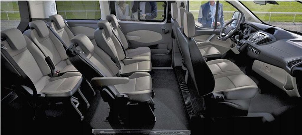 FORD TRANSIT CUSTOM 2012-2023 Coprisedili personalizzati a Immagine del prodotto 