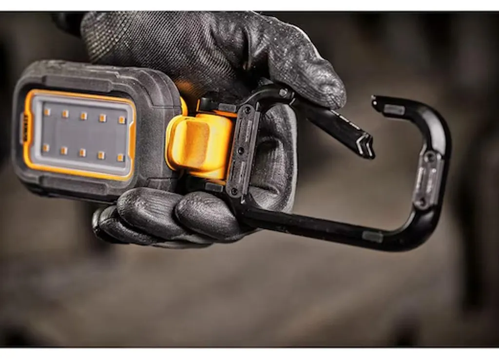 Lampe de travail USB-C DEWALT DCL182-XJ : Éclairage LED Compact - 6