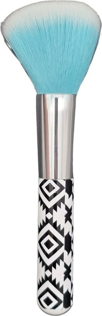 Essence Powder Brush Pinsel. Für ein gleichmäßiges auftragen von Puder