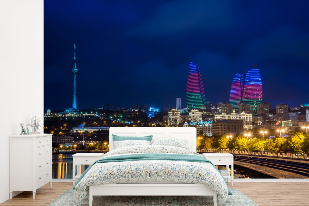MuchoWow Fototapete für Wohnzimmer oder Schlafzimmer Wandtapete Vinyl Motivtapete Die Flammentürme leuchten in den Farben Aserbaidschans in der...