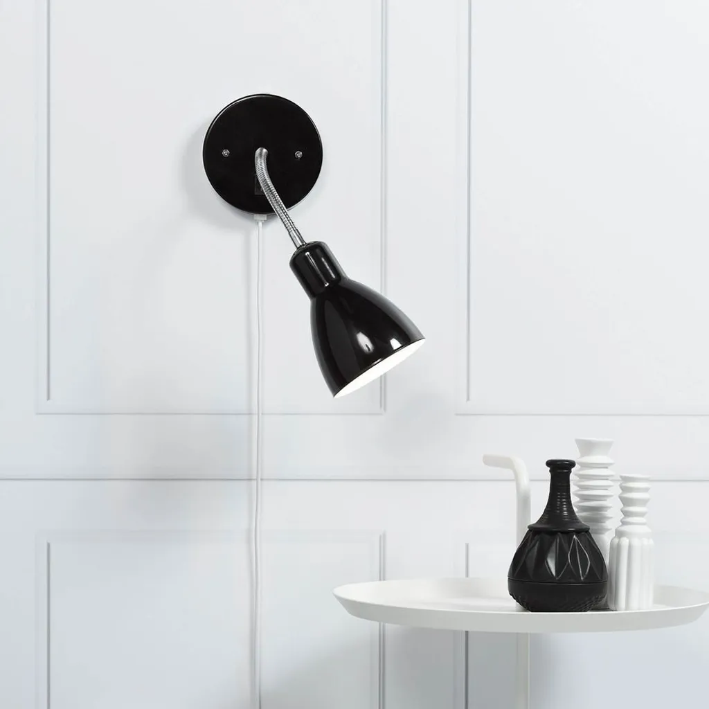 Applique murale Nordlux Cyclone noire inclinable design métal moderne
