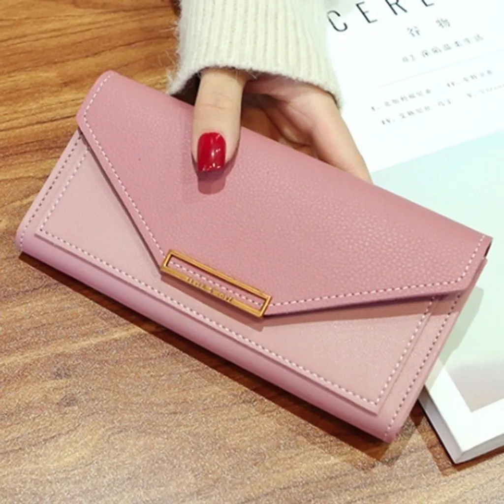 Portafoglio Aurora Rosa: Eleganza e Praticità per Ogni Donna KP14934