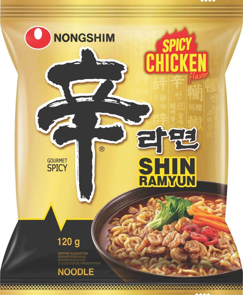 The image shows the front packaging of a packet of instant noodles.