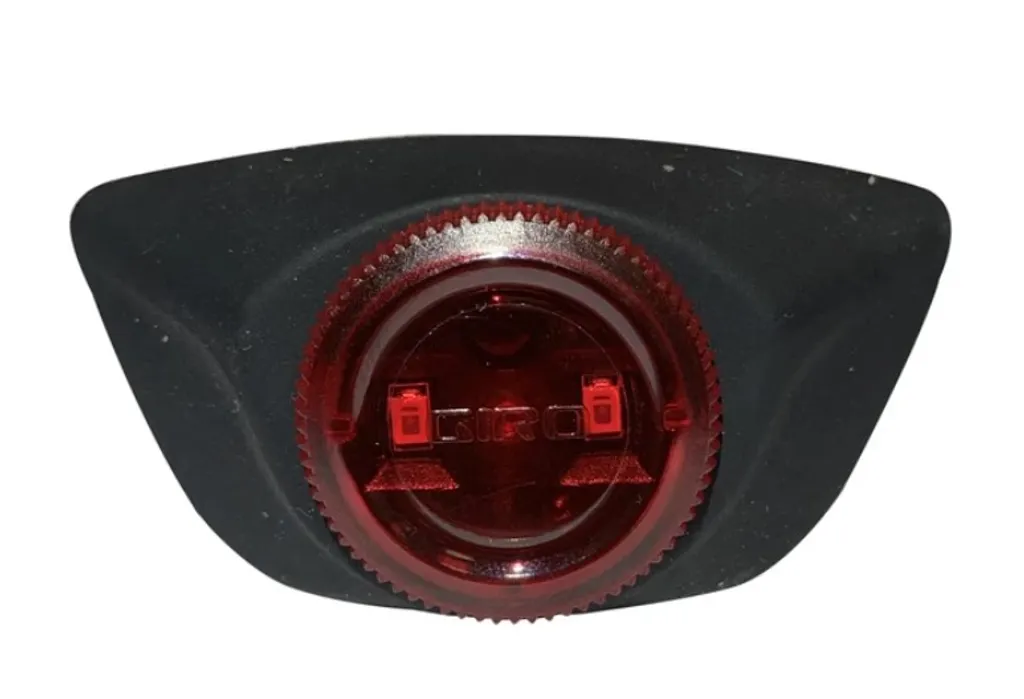 Sécurisez vos Trajets avec la Lumière pour Casque Giro Mtn Urban Black