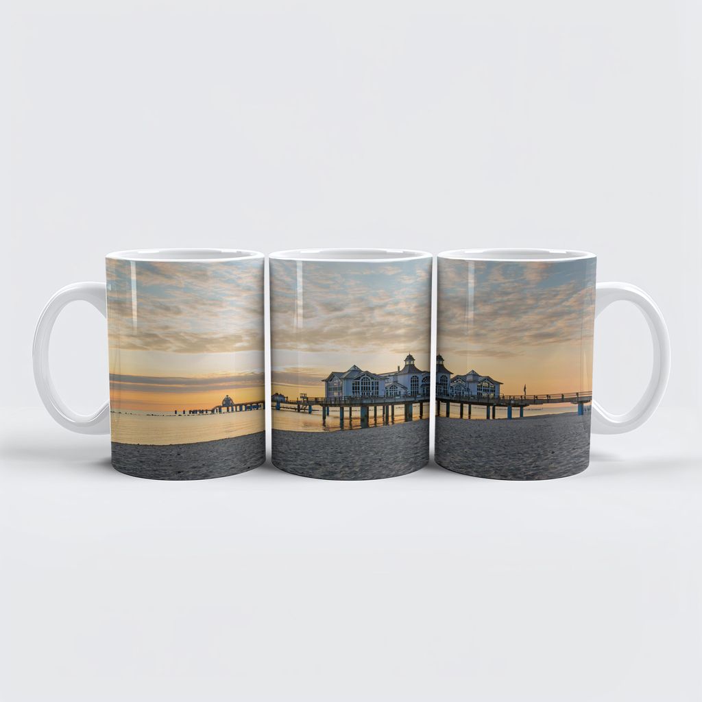 raxxa Premium-Tasse "Morgenidylle Seebrücke Sellin"