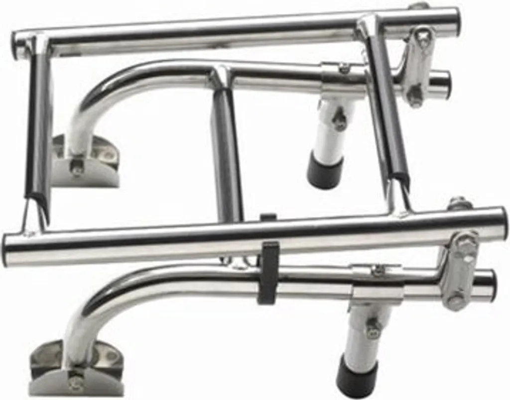 Échelle pliante inox 3 marches pour faciliter la baignade en bateau