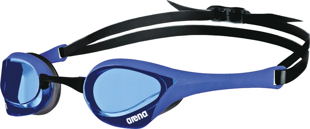 Dites Adieu à la Buée avec les Arena Cobra Ultra Swipe Bleu Miroir
