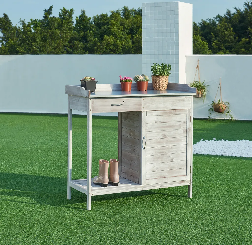 Table de rempotage en sapin avec armoire de rangement et plateau zinc