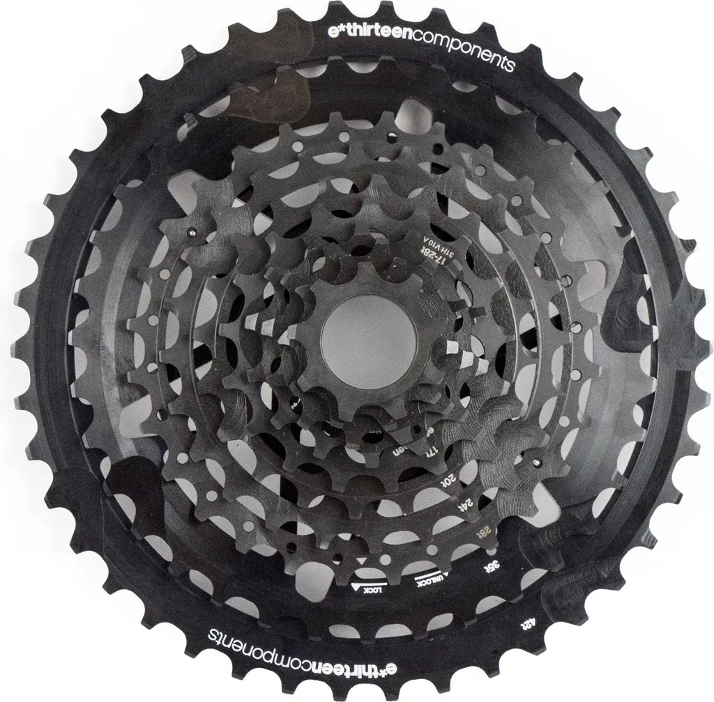 Cassette de vélo 11V Trs Plus 9-46T compatible avec moyeu arrière XD