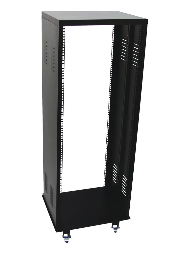 Sécurisez vos amplis avec le rack acier 30U ROADINGER SR-19 19 pouces