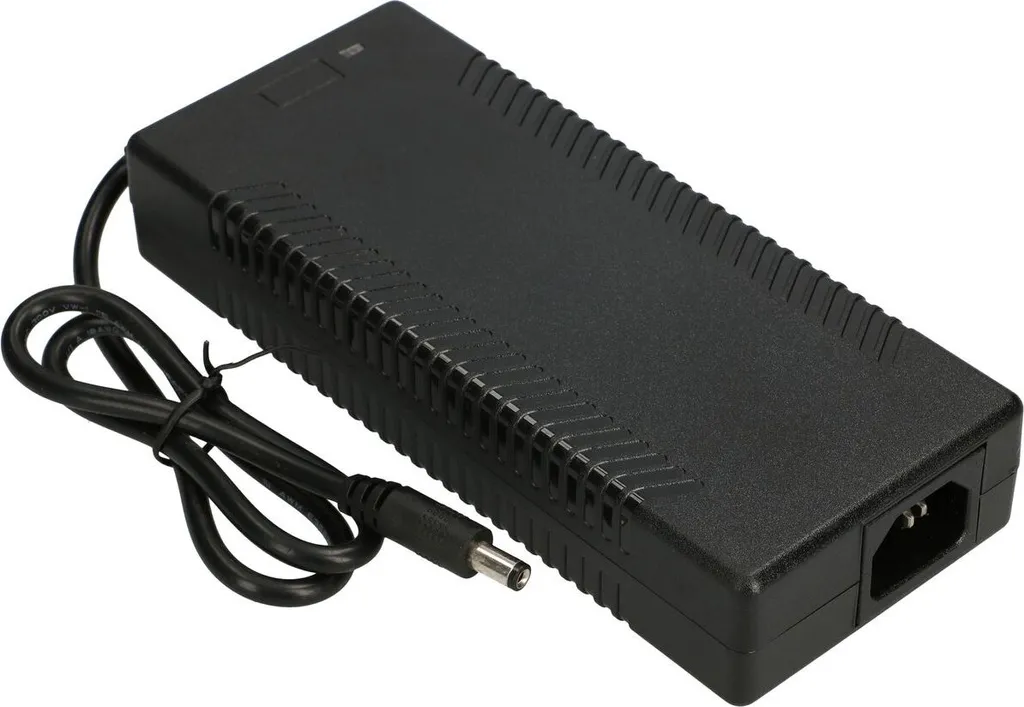 Alimentatore 24V 6A 144W Extralink: Energia per la tua Smart Home