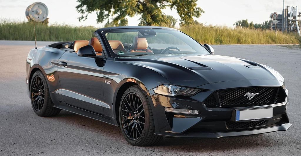 mydays Ford Mustang Cabrio mieten Bötzingen (7 Tage); Erlebnis verschenken oder selbst erleben; Gutschein für 1 Person(en)