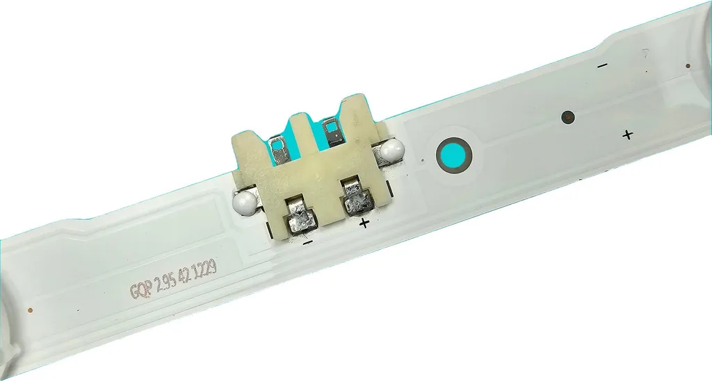 Barrette LED TV 1158mm Haute Puissance 12 Lentilles 3V Certifiée CE