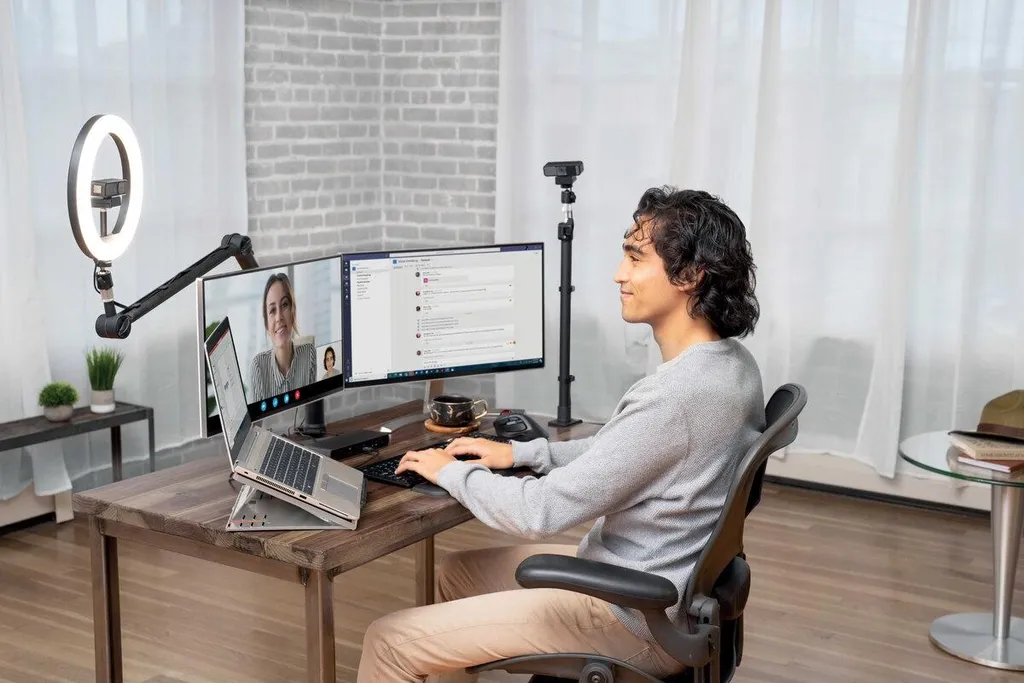 Support télescopique de table Kensington avec pince de fixation C - 11