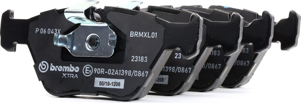 BREMBO P 06 043X - OE 34112157573 Bremsbeläge für 3er (E46), X3 (E83), Z4 (E85), Z4 (E86)