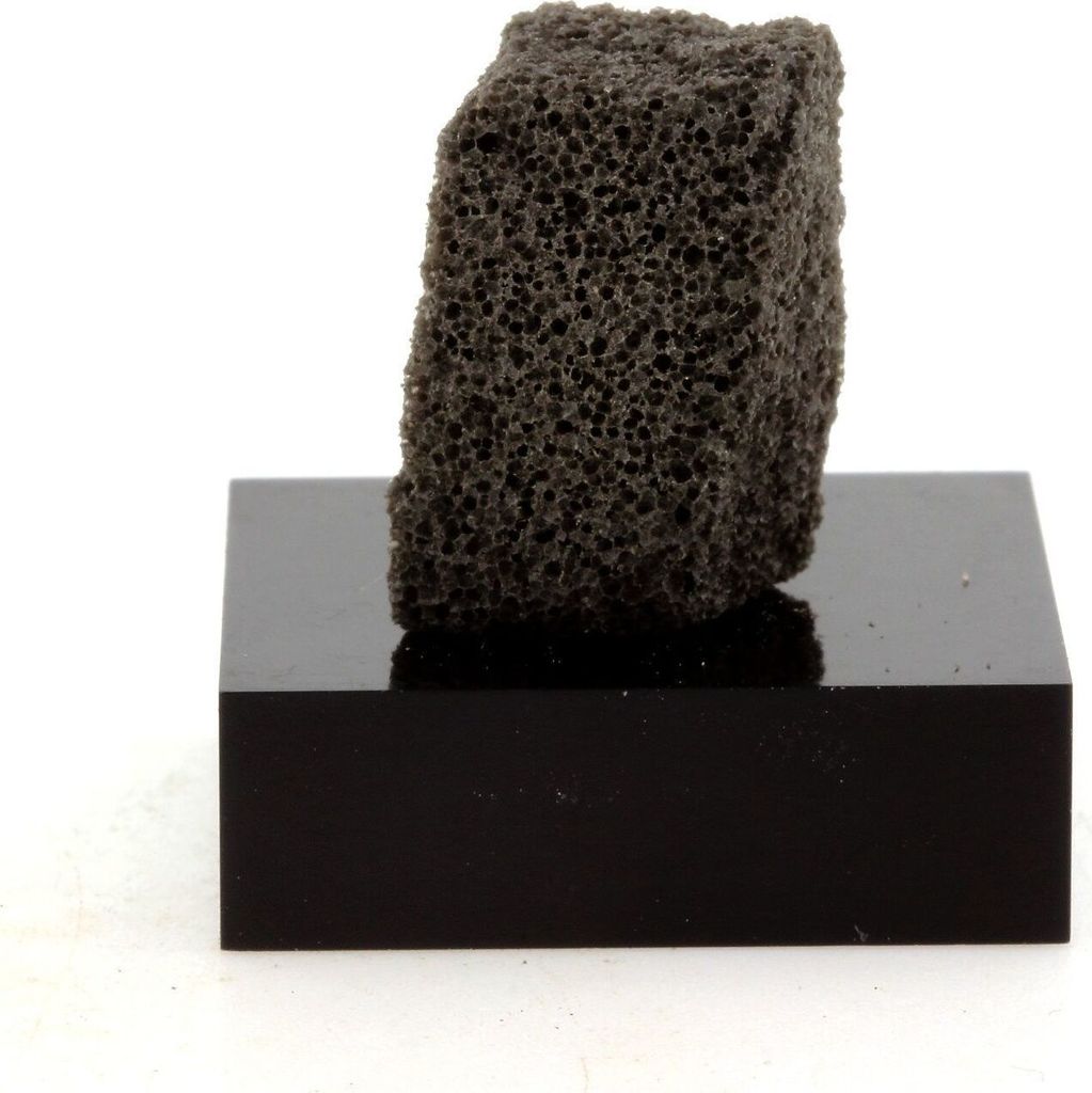 Bimsstein 2,94 Karat