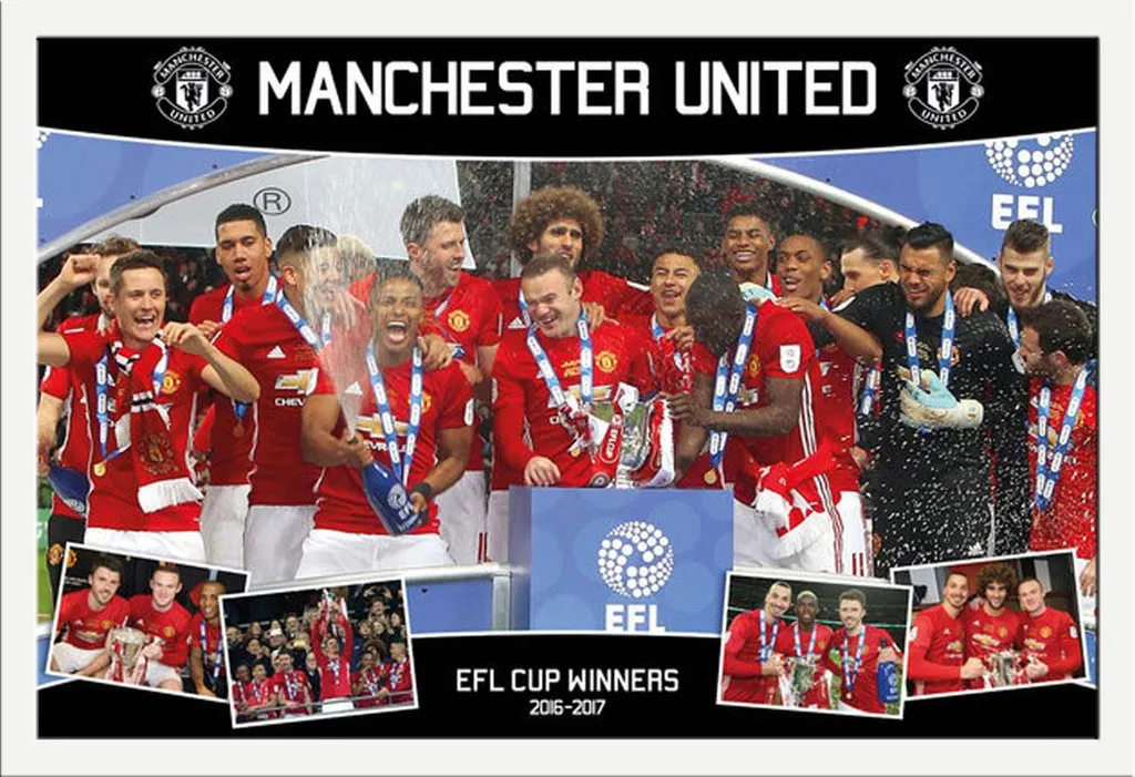 Manchester United Poster EFL Cup Winners 16/17 Cadre MDF Blanc Shinsuke