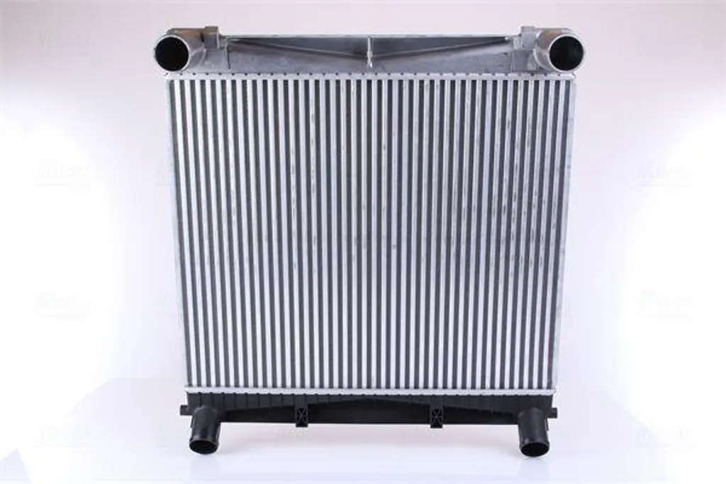 Échangeur Air Turbo Range Rover Nissens 961140 - Pièce OE LR007170 Fiable
