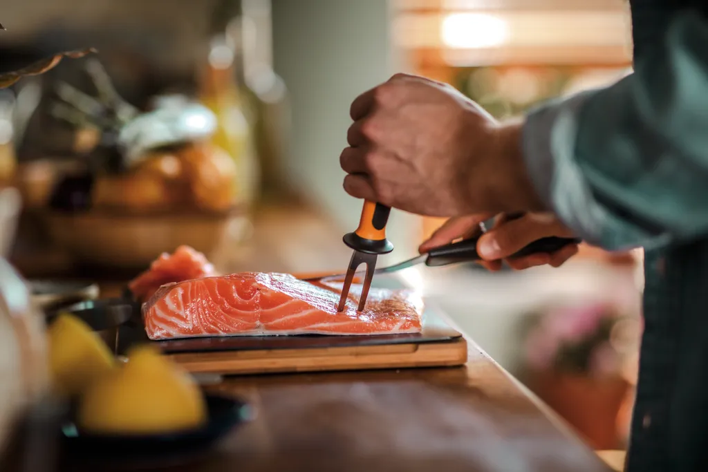 Fiskars Forchettone Pesce 7cm Functional Form - Facile e Sicuro - 7