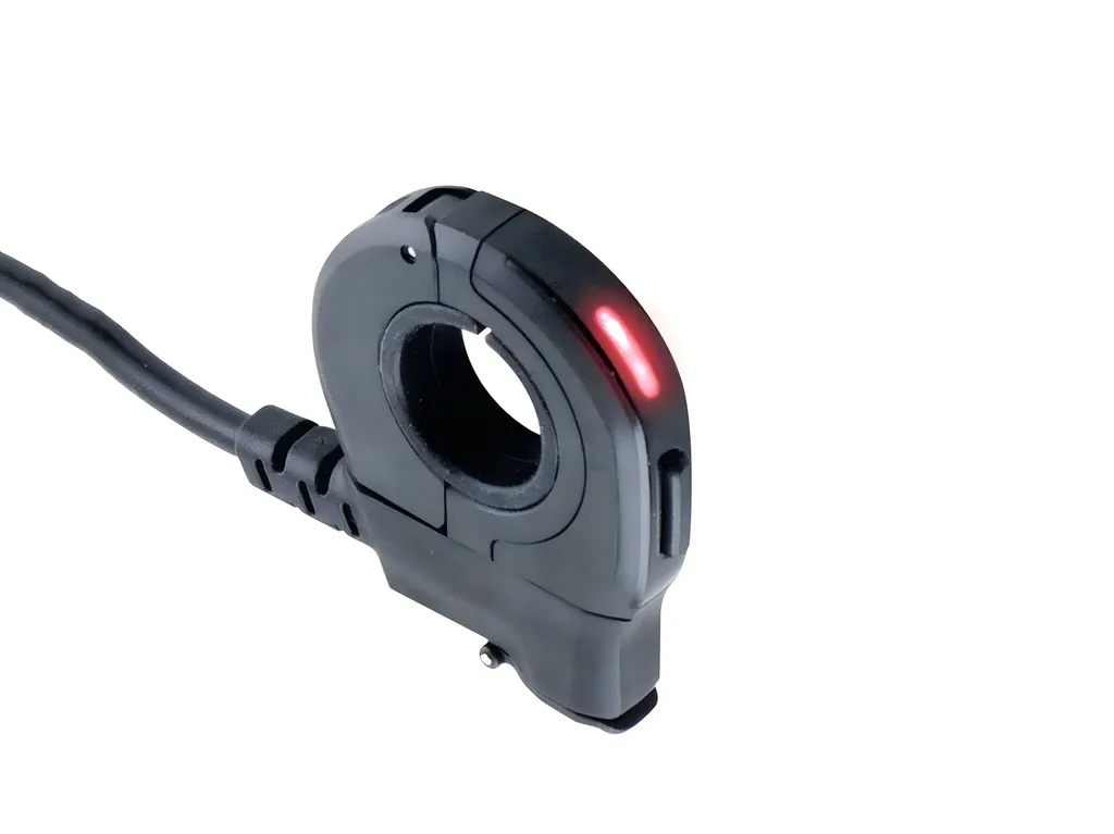 Commande déportée au guidon et prise USB QC 3.0 pour compteur Koso