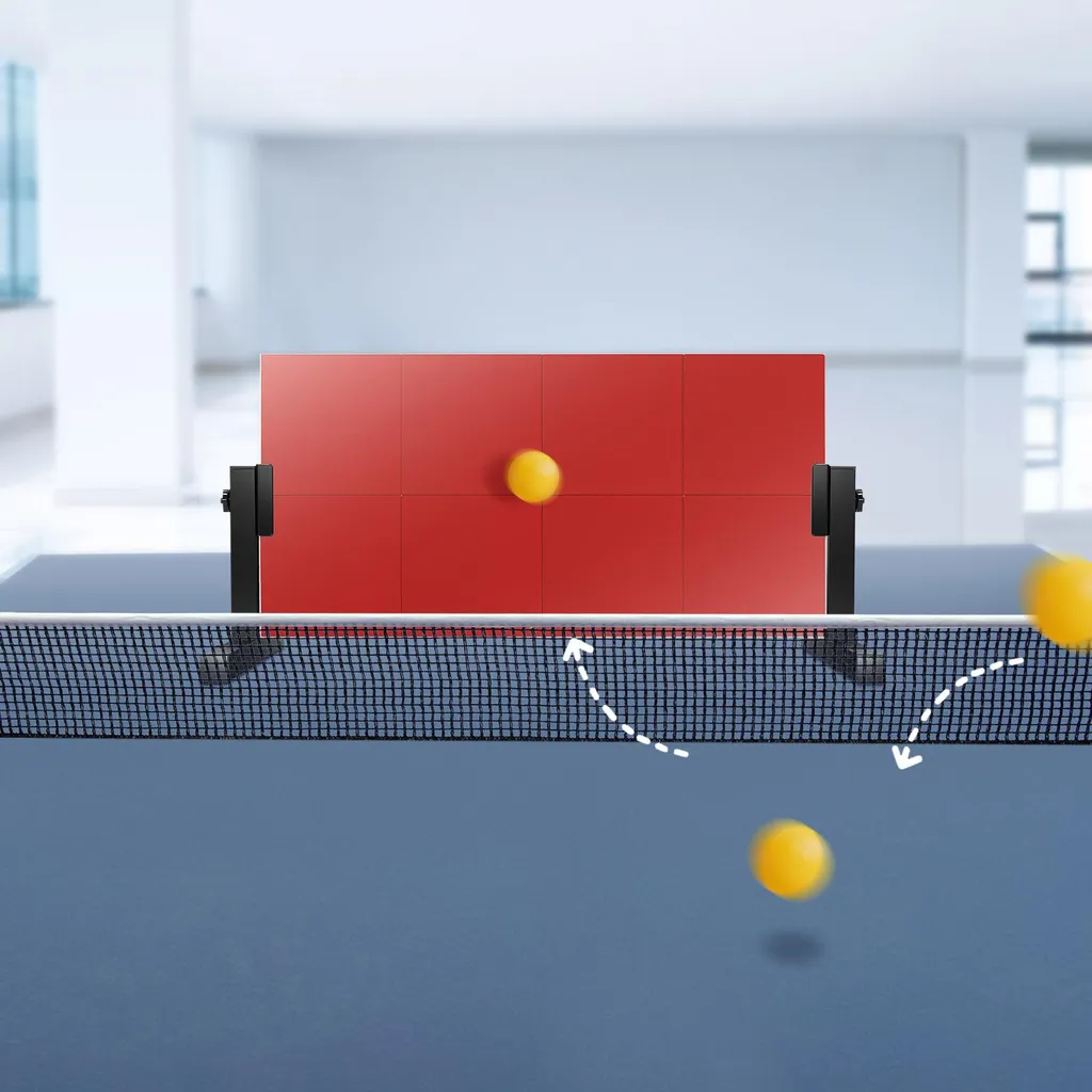 Planche de renvoi de ping-pong à angle ajustable et design transportable