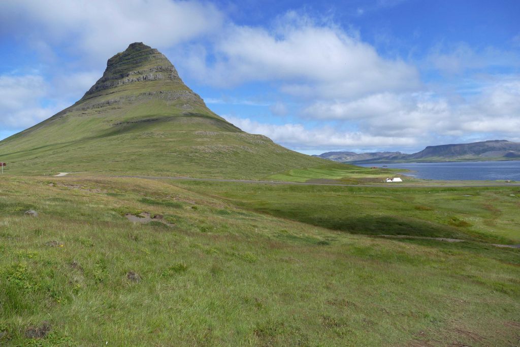 hansepuzzle 14087 - Snaefellness Puzzle, 2000 Teile, Natur, 90,0 x 60,0cm mit hochwertiger Aufbewahrung, Kartonbox und wiederverschließbarem Beutel