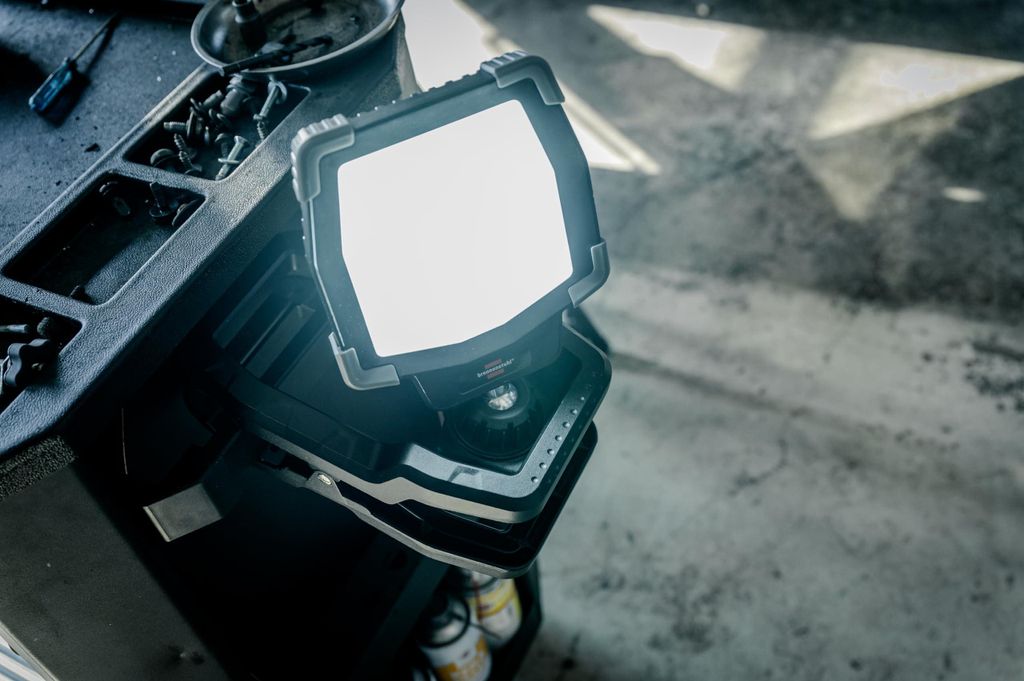 Brennenstuhl Mob. LED Akku Strahler CL 4050 MA Produktbild 