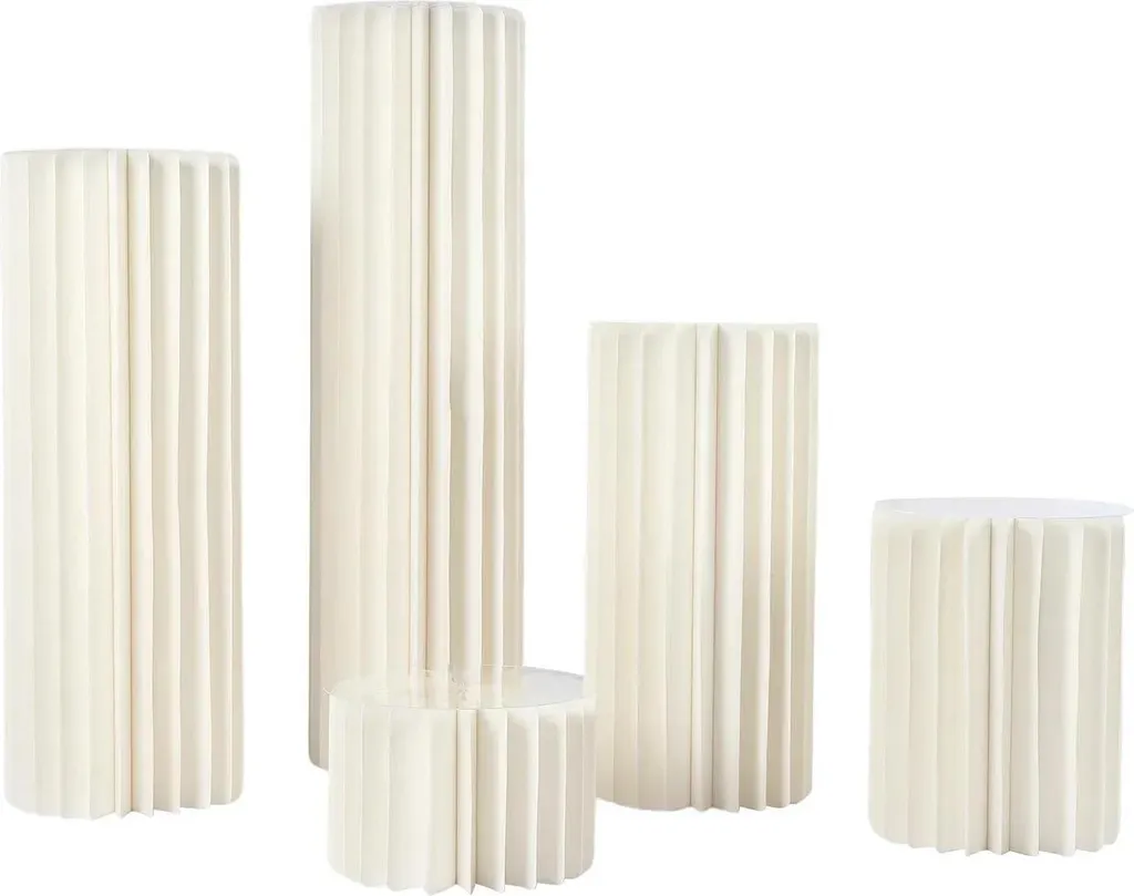 Composition florale motif alvéolé blanc en matériaux haute durabilité