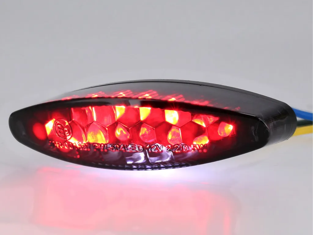 Feu stop LED noir et éclairage de plaque moto custom - 7