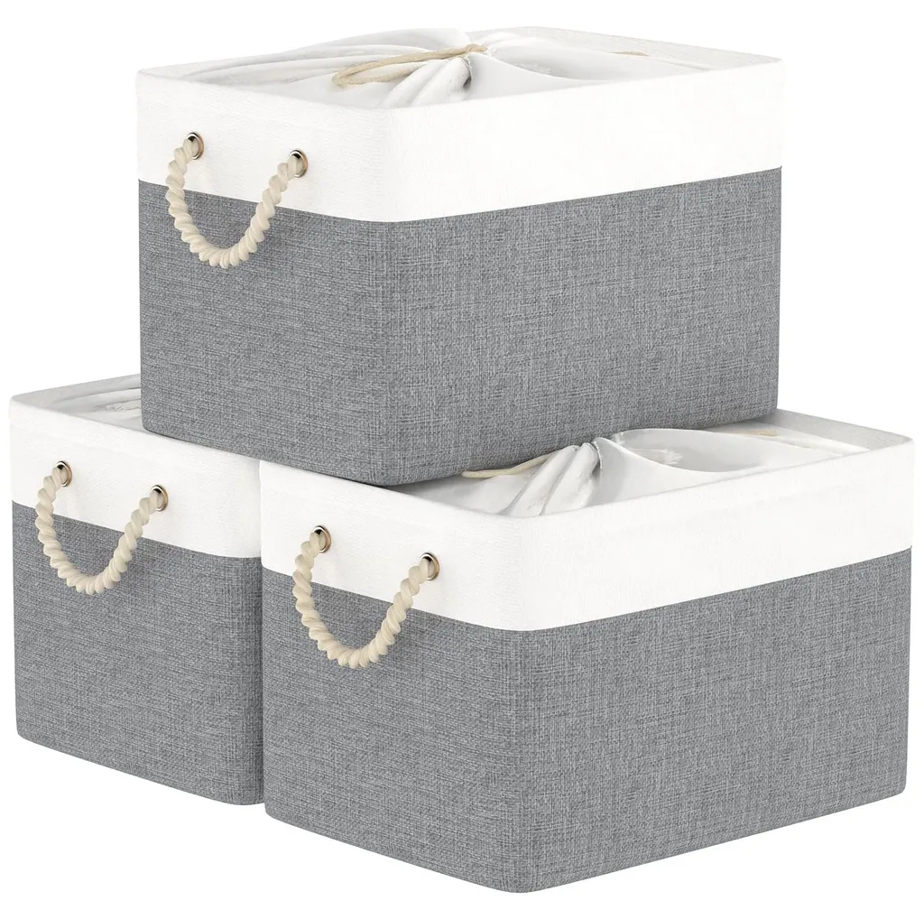 Dites stop au désordre avec ces 3 bacs de rangement en tissu anti-poussière