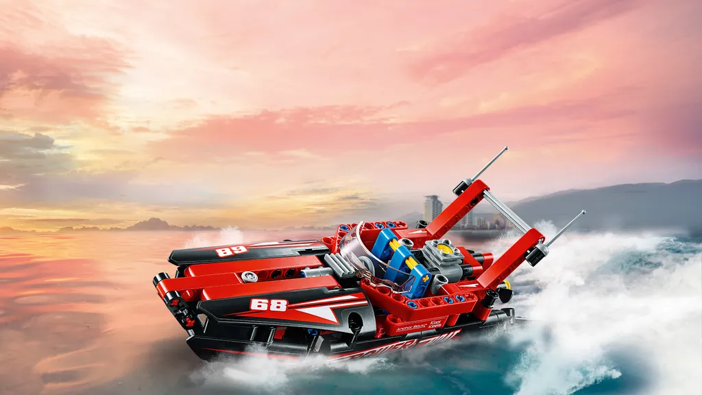 Bateau télécommandé de compétition électrique pour lacs et piscines - 12