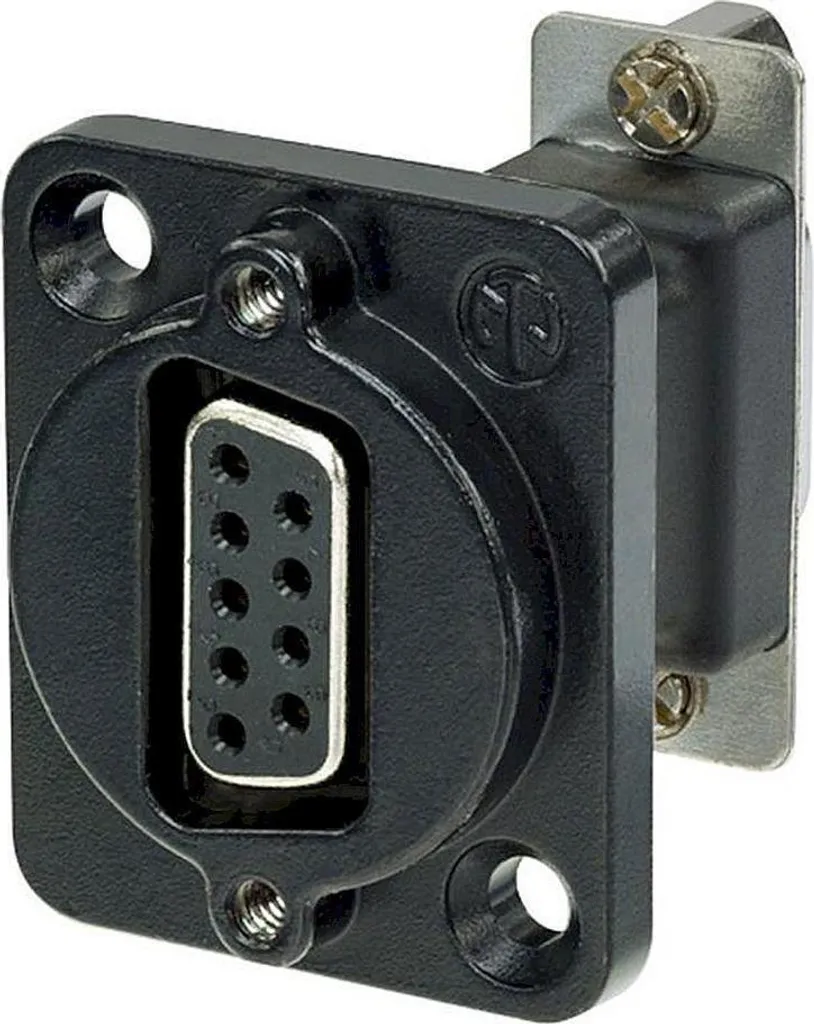 Neutrik NADB9FF-B: L'Investimento Sicuro per Infrastrutture DB9/VGA