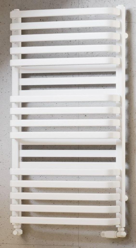 Badheizkörper 934x530 mm 707 W Stahl weiß für Badezimmer Luxrad Plus New Wasserheizkörper Seiten- oder Unteranschluss ZBD
