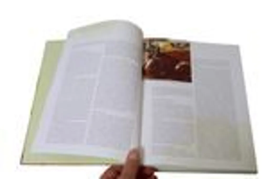Maîtriser l'usage des hydrolats avec Das grosse Buch der Pflanzenwässer