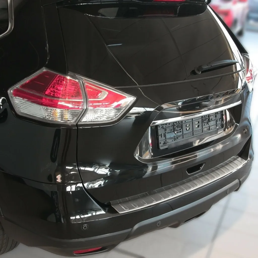 Protection de Pare-chocs Mat pour Nissan X-Trail T32 avec Biseau Inox