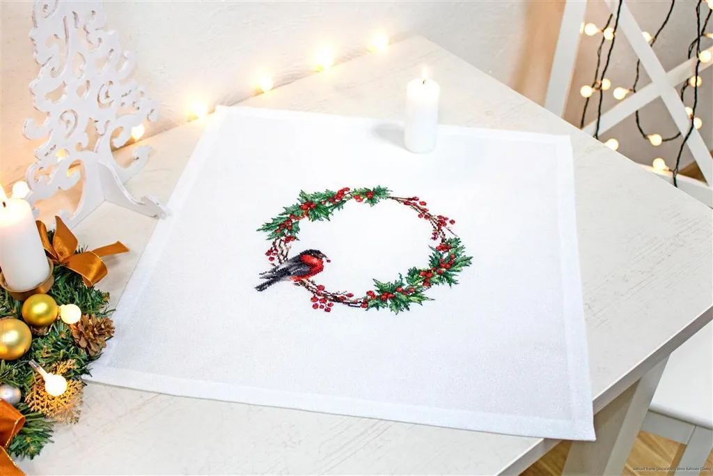 Kit Broderie Nappe Flocon de Neige 45x45cm Modèle Luca-S à Compter