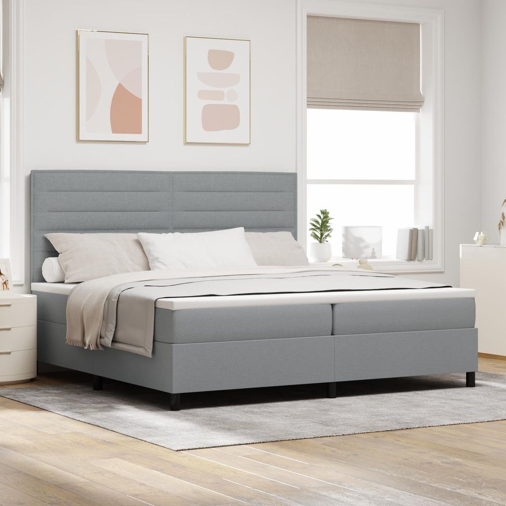 Möbel Polsterbett Boxspringbett mit Matratze und LED Licht in Hellgrau, 200 x 200 cm, Stoff - Bettrahmen - Klassische Betten Neu202596733