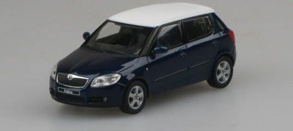 Skoda Fabia II (2006) - Blauer Sturm Metallic/Weißes Dach Produktbild 