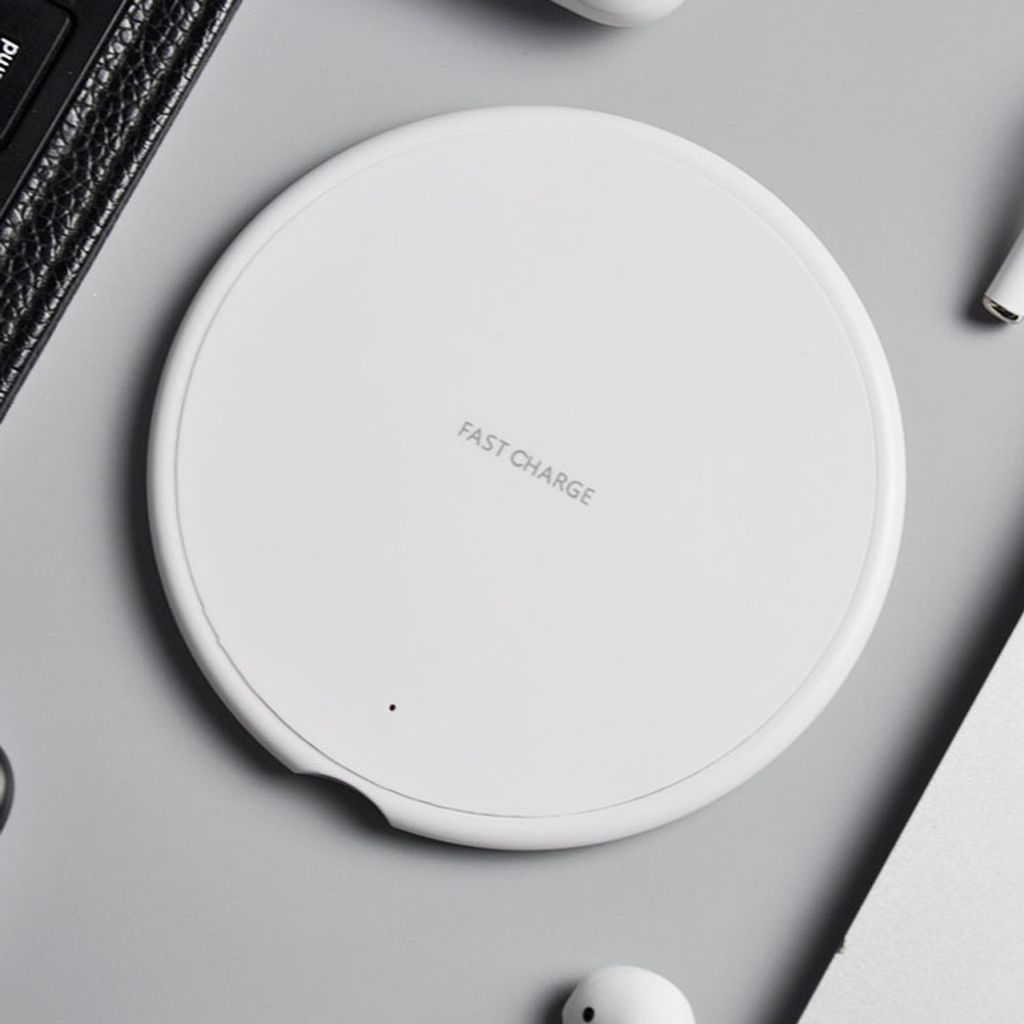 Schnelles drahtloses Ladegerät für Samsung Galaxy S9/S9/S8/S7/Note 9/S7 Edge USB Qi Ladekissen iPhone XS Max XR X 8 Plus weiß