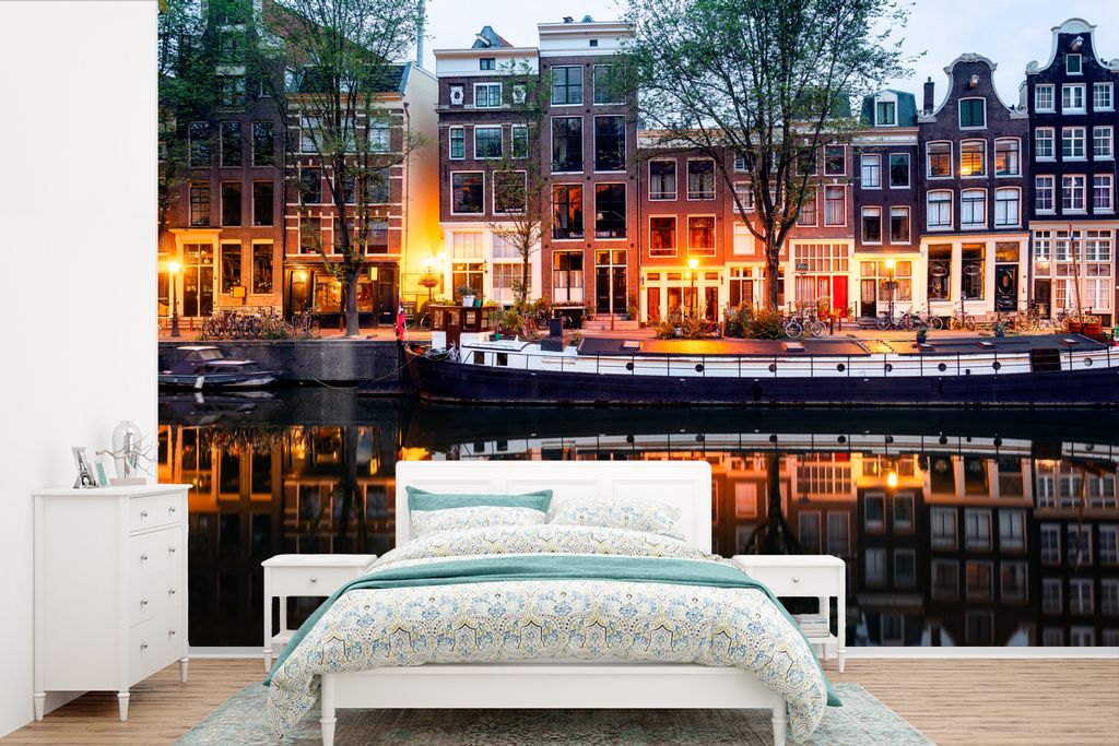 MuchoWow Fototapete für Wohnzimmer oder Schlafzimmer Wandtapete Vinyl Motivtapete Grachtenhäuser in Amsterdam am Abend - 420x280 cm - Zimmer f...