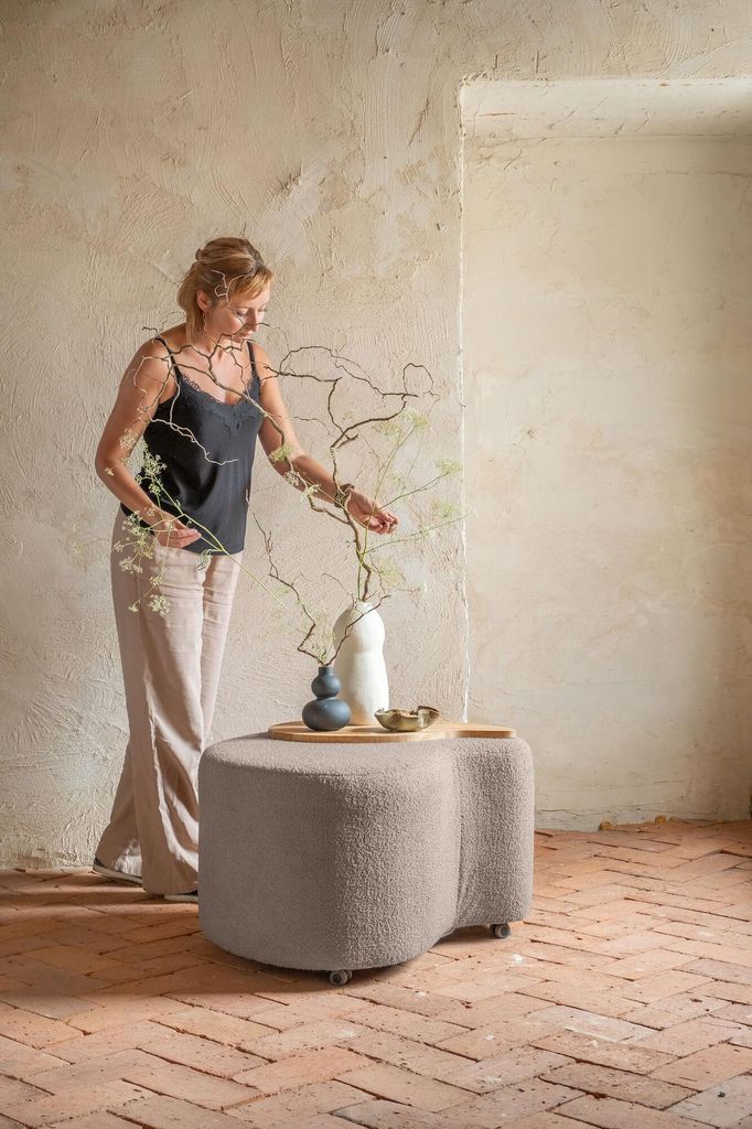 MIUFORM Miuf Pouf - Sitzpouf - 82x66cm - Latte - Fußablage Hocker Sitzhocker