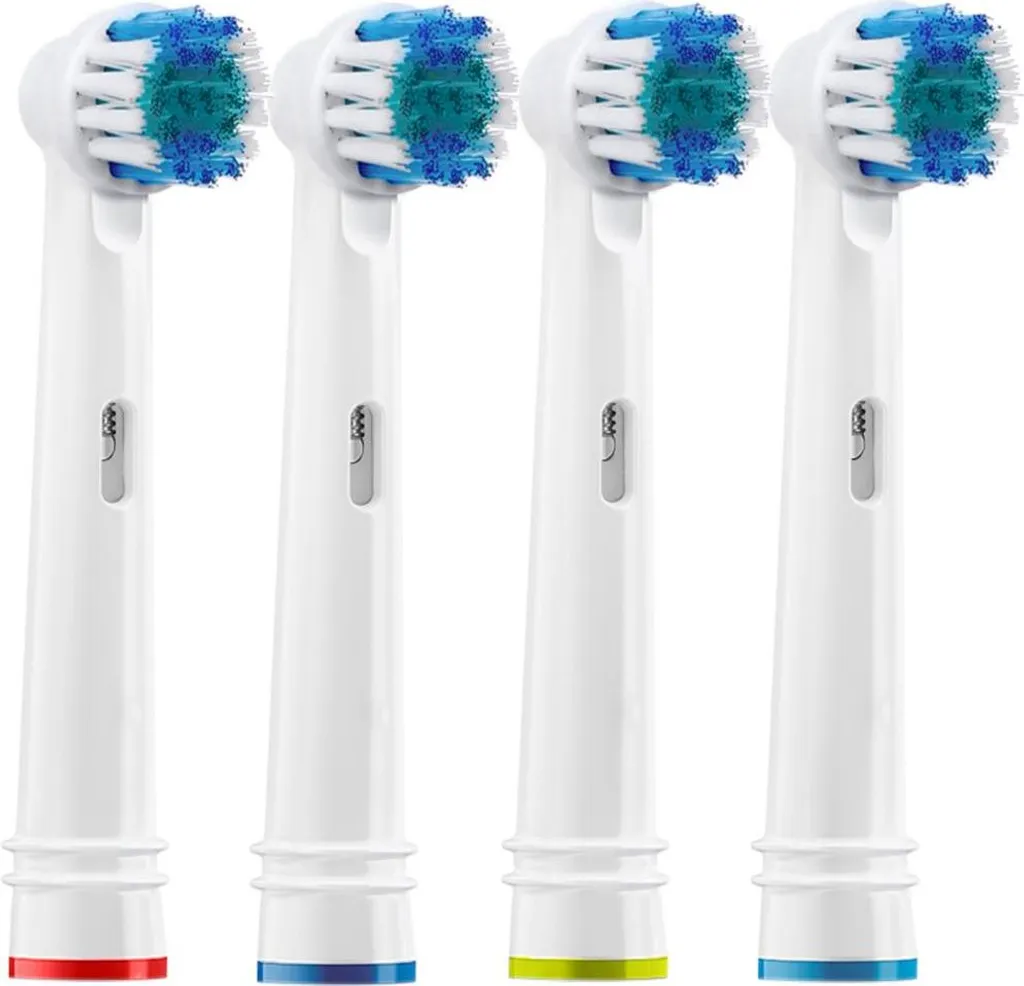 Spazzolino elettrico Oral-B Vitality Pro D103 Duo Nero/Blu + 4 ricambi di precisione + 2x custodia + 2x tappi - 10