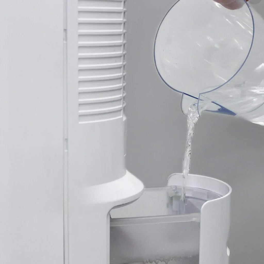 Livington InstaChill: Raffrescatore Evaporativo Portatile a Basso Consumo